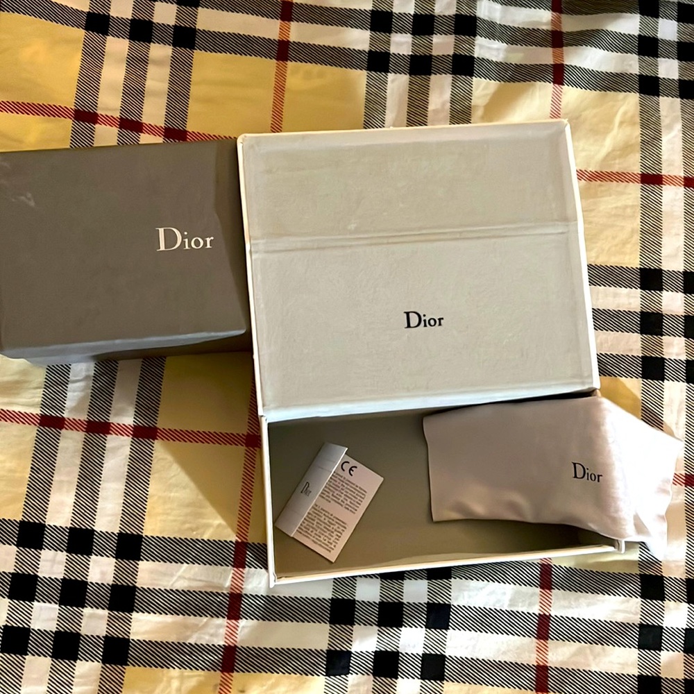 Dior sunglasses case